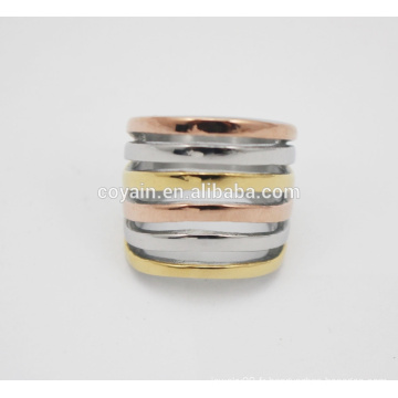 Trendy Stripe Ring Design Bague de mariage en or plaqué